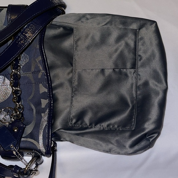 Vintage Coach optic metallic (Blue) Excellent condition - Picture 6 of 7